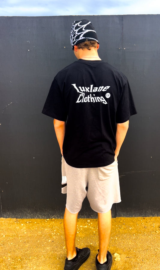 PLAIN BLACK LOGO TEE